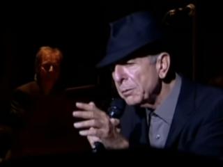 Hallelujah: Leonard Cohens origineel, Jeff Buckley's sobere versie en Lisa Lois' krachtige cover