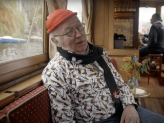 Harry Slinger over Bob Dylan, Drukwerk en zijn rode petje