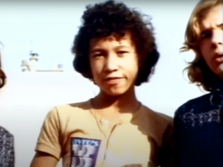 Les Poppys zagen geen stuiver van protestsong Non, Non,Rien N’a Changé