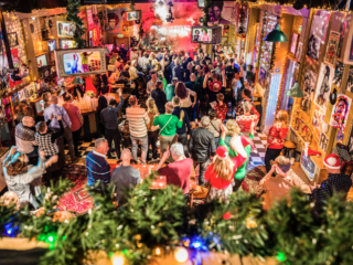 Kom langs tijdens de stemfinaledag van de NPO Radio 2 Top 2000 Stemweek