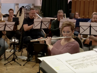 Harmonieorkest Kunst Na Strijd speelt Bohemian Rhapsody