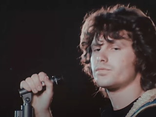 Griezelig gefluister op Riders On The Storm is het slotstuk van Jim Morrison