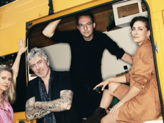 Ruud de Wild trapt de zomervakantie 2025 af met Ruud du Soleil