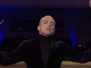 Jamai raakt met emotionele uitvoering van Schindler’s List