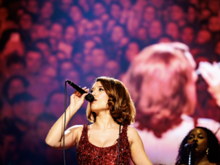 RAYE haar nieuwste single: Nightingale Lane.