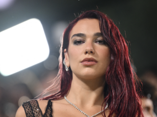 Dua Lipa geeft magisch concert met orkest
