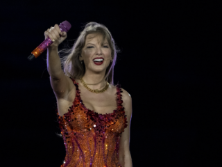 Luister hier naar Taylor Swift haar nieuwste single: I Knew It, I Knew You