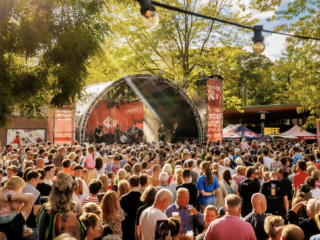 Liveoptredens tijdens de NPO Radio 2 Wensweek voor KWF: kom langs!