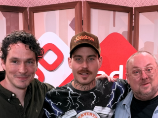 Douwe Bob speelt Note To Self en cover Tequila Sunrise