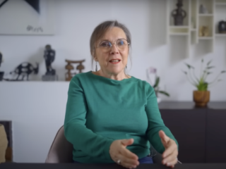 Volgens Vaya Con Dios’ Dani Klein heeft What's A Woman? de tand des tijds niet doorstaan