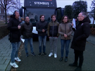 Heel gezin stemt op de Top 2000 met vader als redder in nood