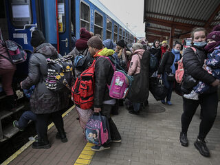 Arjen van der Horst ziet de vluchtelingenstroom uit Oekraïne: 'Ze kunnen het niet meer aan'