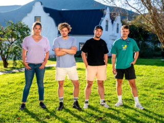 Annemieke spreekt met de zevende afvaller van Wie Is De Mol?