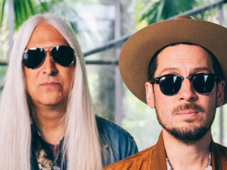 Young Gun Silver Fox slaat opnieuw toe met TopSong Still Got It Goin' On