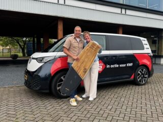 Bianca leeft in bonustijd en wenst een custom made kiteboard voor haar man Bas