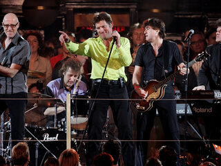 Zanger Huub van der Lubbe kondigt afscheid De Dijk aan