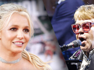 Elton John en Britney Spears steken Tiny Dancer in nieuw discojasje op Hold Me Closer