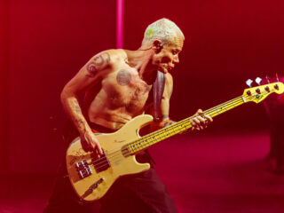 De Gouden Snaar van Red Hot Chili Peppers-bassist Flea