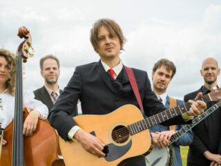 Bluefinger van Bertolf is Album van de Week in Albumshow