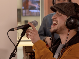 Mamas Gun bezingt liefde van Andy Platts bij Jan-Willem Start Op!