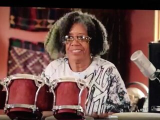 De koningin van het percussie-drummen: Bobbye Jean Hall
