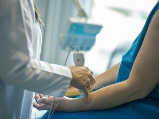 IC-verpleegkundige Helen staakt vandaag: 'Collega's lopen weg van ellende'