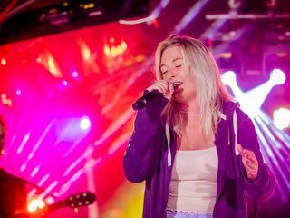 Miss Montreal was 'niet zo happy' toen ze krachtige single Adem schreef