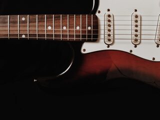 Weet jij al deze Top 2000 gitaarsolo's te raden?