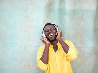 Kun jij de 80s songteksten afmaken?