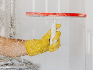 'Cleanfluencer' De Rotterdamse Poetsqueen deelt haar gouden schoonmaaktip