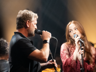 Kijk terug: DI-RECT, Racoon & Faela, Josua Peter live in finale Jan-Willem Ruimt Op!