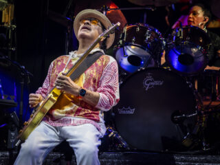 Carlos Santana live in Amsterdam: bekijk hier de foto's