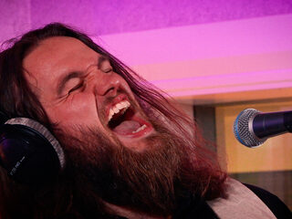 Voltage geeft voorproefje op nieuw album bij Giel