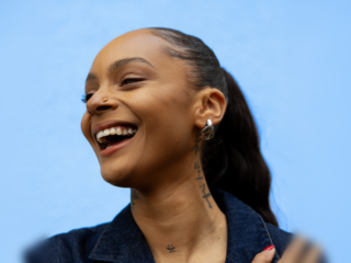 Zoë Livay zingt live primeur Sluit Me In Je Armen in Jan-Willem Start Op!