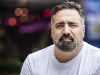 Sinan Can over aardbeving Syrië en Turkije: 'We gaan alleen maar ellende zien'