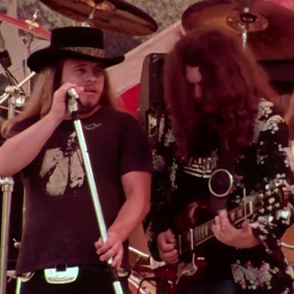 Free Bird van Lynyrd Skynyrd was te beladen om live te zingen