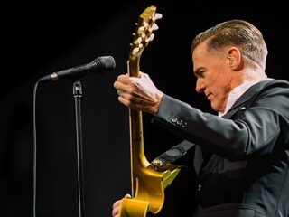 (Everything I Do) I Do It For You van Bryan Adams had bijna niet bestaan