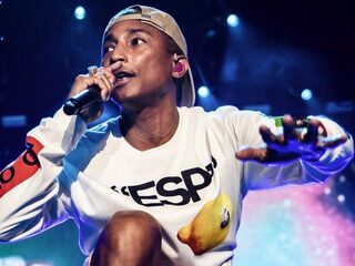 Deze nummers hoor je vandaag in De Vrije 100 op NPO Radio 2