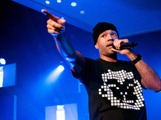 Hoe 'Waves' de carrière van Mr. Probz veranderde