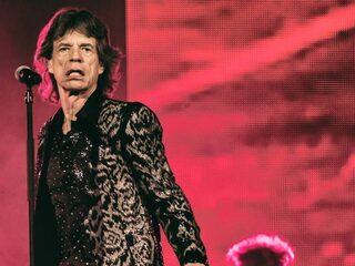 Mick Jagger spreekt Nederlandse Stones-fans toe in videoboodschap