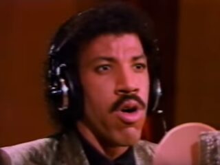 'We Are The World': één van de bekendste nummers voor een goed doel