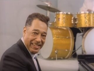 Wie is toch Sir Duke?