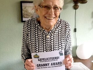 Oma To genomineerd voor de Granny Award 2018