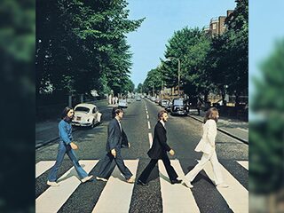 George Harrison zag in Eric Claptons tuin de zon