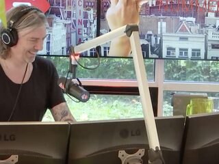 Ouderen op een datingsite