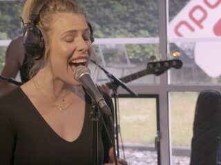 Blackbird live bij Ekdom In De Ochtend