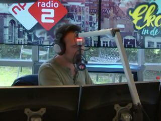 Vogel in tuin van luisteraar Saskia fluit 'Barbie Girl'