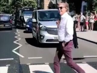 Paul McCartney terug op legendarisch zebrapad