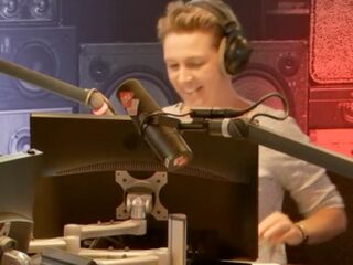Moppen tappen met Carmen en Jon Bakker