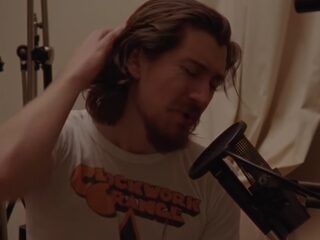 Arctic Monkeys brengt documentaire uit